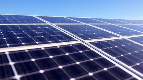 Guide d'achat pour sélectionner un panneau solaire performant